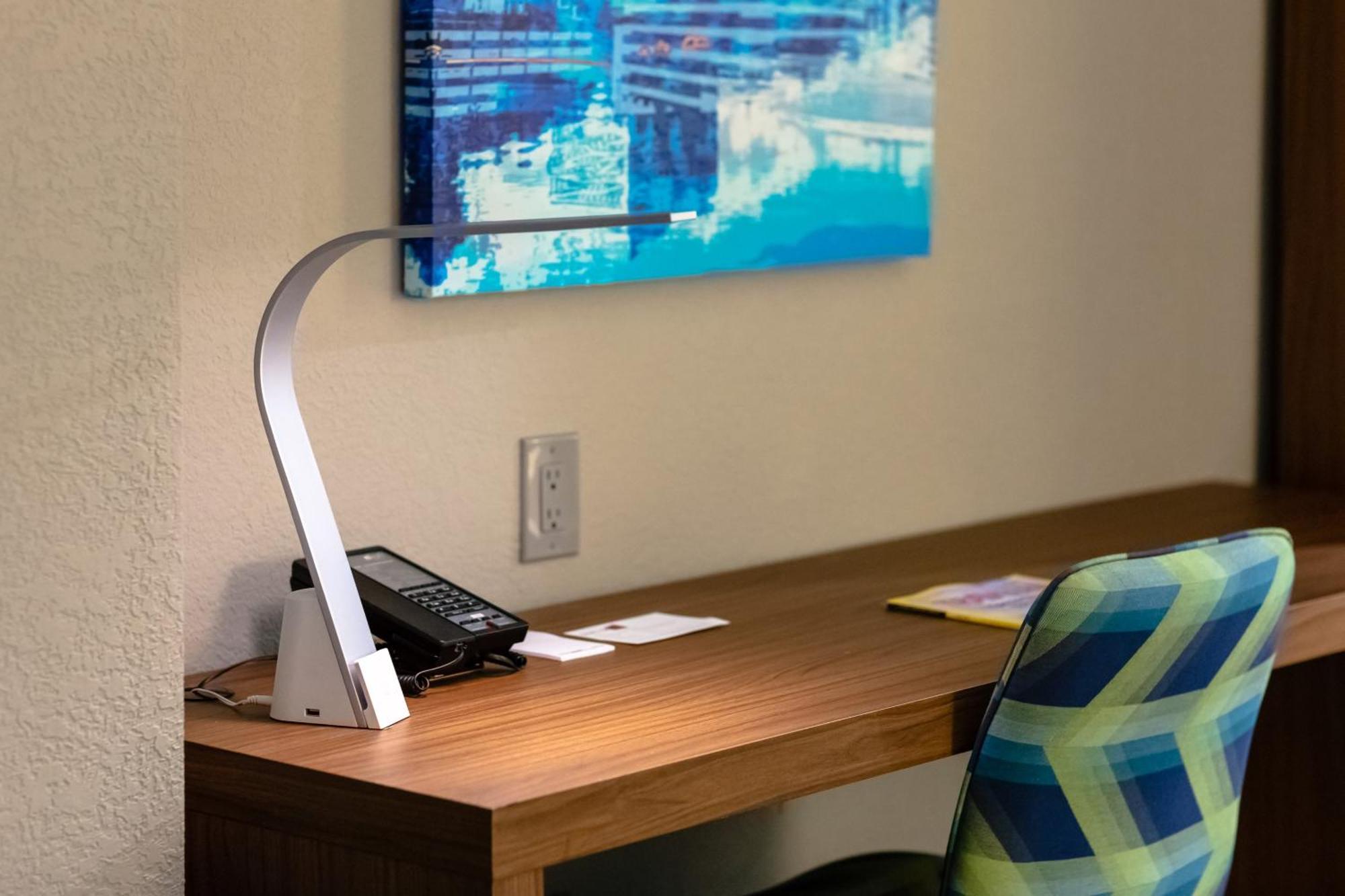 Aloft Columbia Harbison Hotel Bagian luar foto