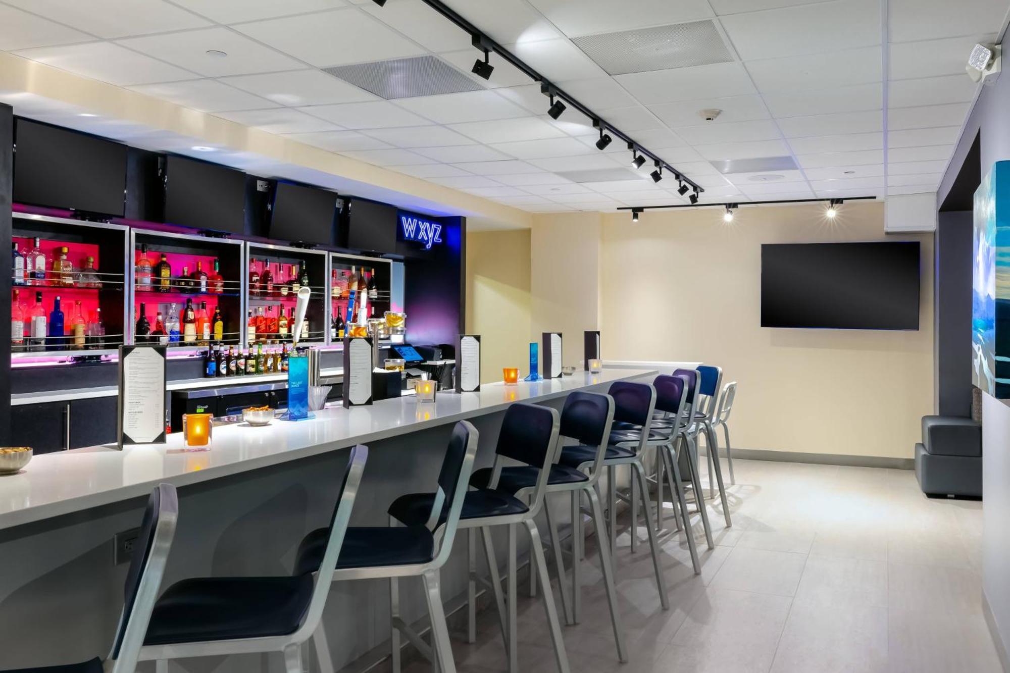 Aloft Columbia Harbison Hotel Bagian luar foto