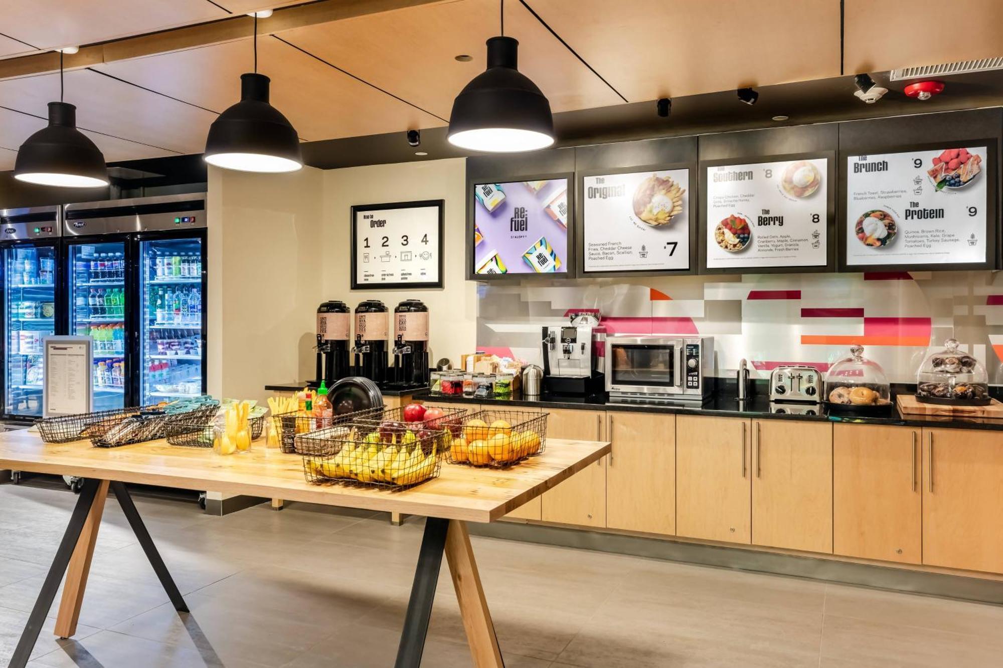 Aloft Columbia Harbison Hotel Bagian luar foto